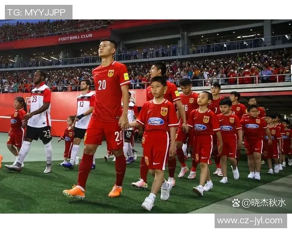 中国足球对沙特直播全程回顾与精彩瞬间分析